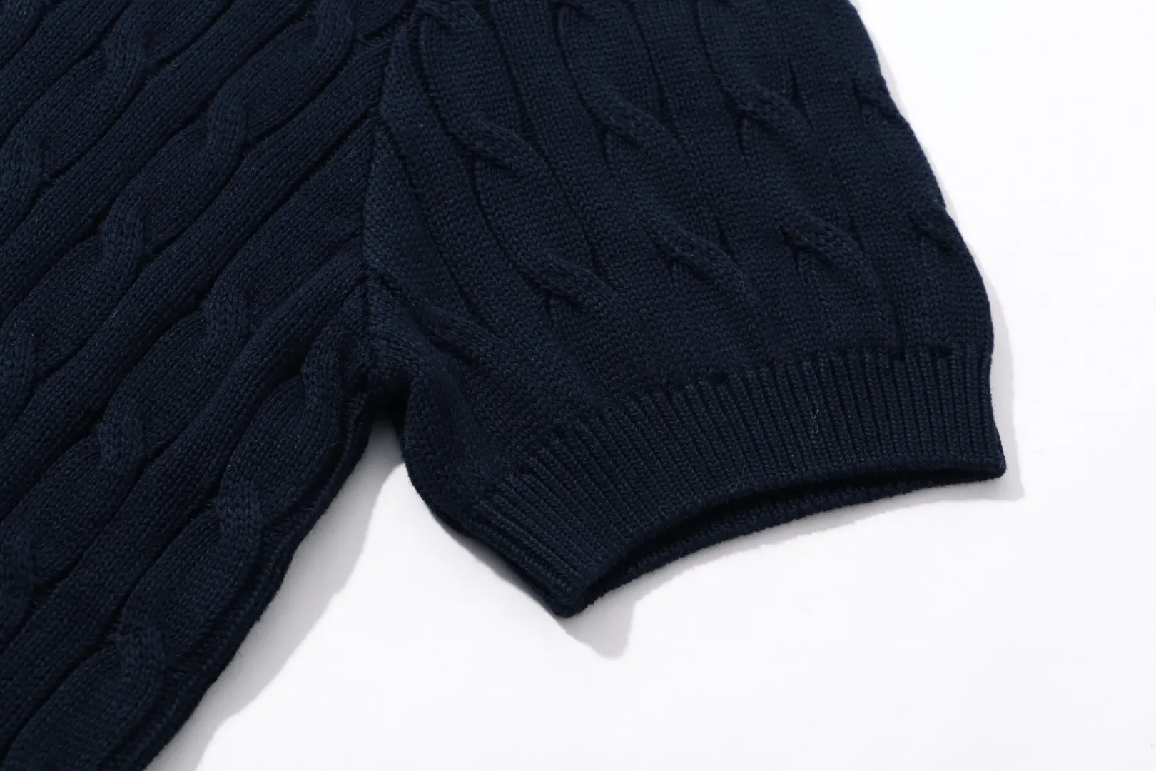 ：M 8801# Ralph Lauren/ polo T Size：S-XL ： Khaki Gray Navy Blue Black White Classic polo Quality Classic ！ ！ T Classic ！ Same Style！ Quality ！ Size：S M L XL
